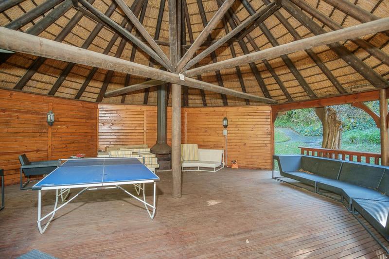 6 Bedroom Property for Sale in Constantia Western Cape